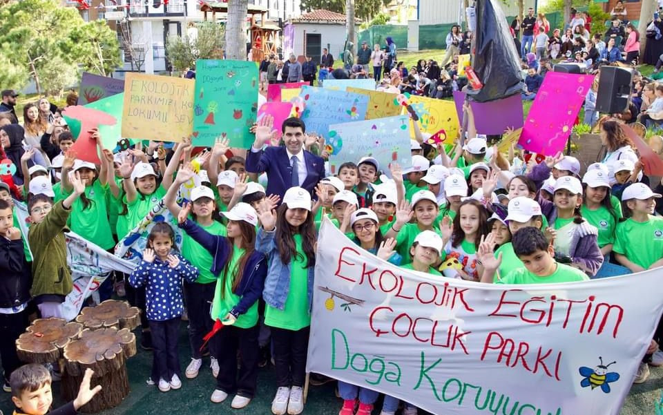 İSTANBUL'UN İLK EKOLOJİK EĞİTİM VE ÇOCUK PARKI 1 YAŞINDA  